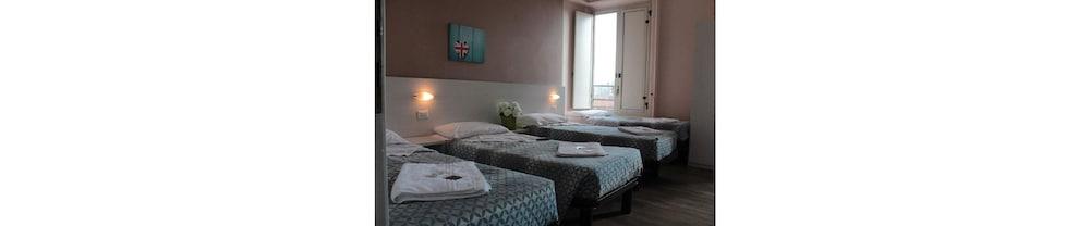 Hotel Kennedy Милано Екстериор снимка